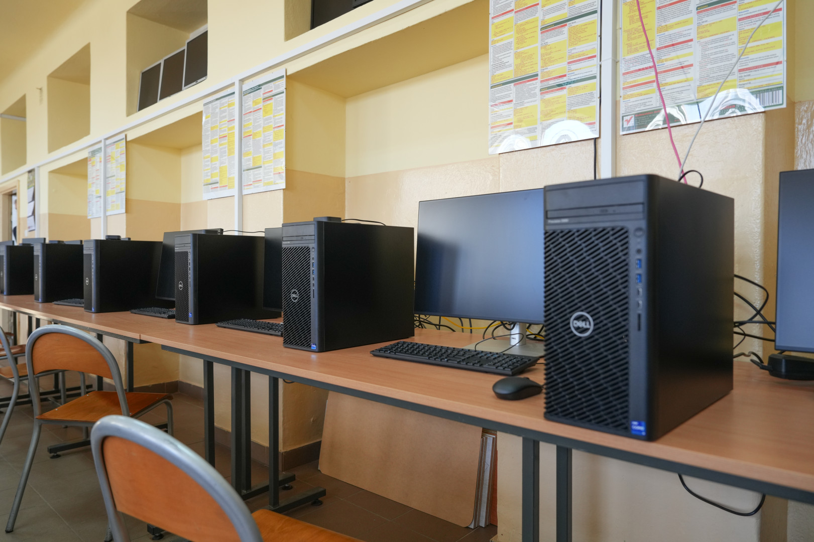 komputery stacjonarne